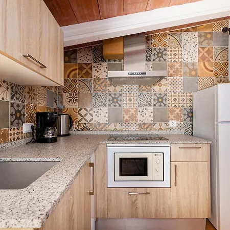 Yourhouse Porreti El Galliner Apartment *